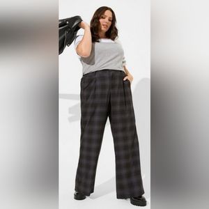 Nwt torrid wide leg pants size 0x